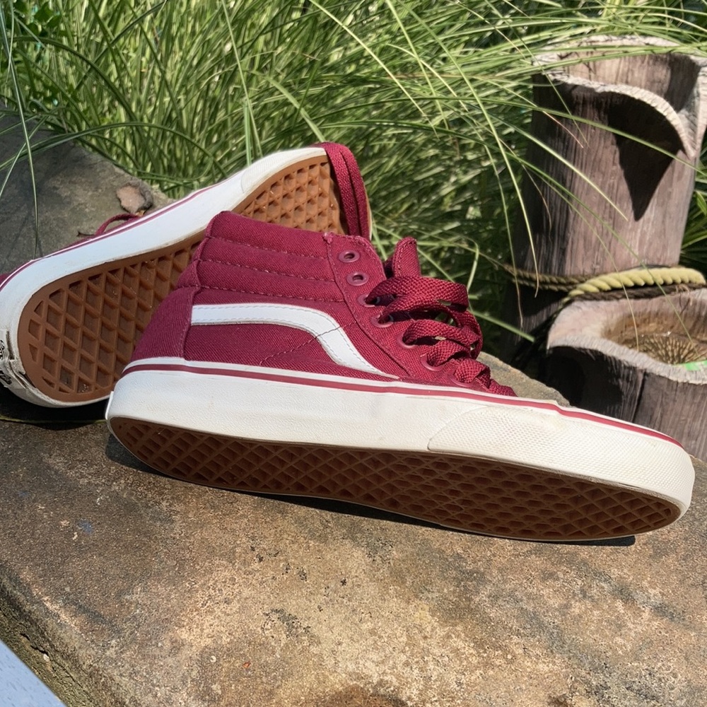 Vans - Picture 4 of 6